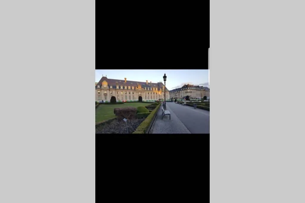 Rousegaeertchen Apartman Luxemburg Luxemburg