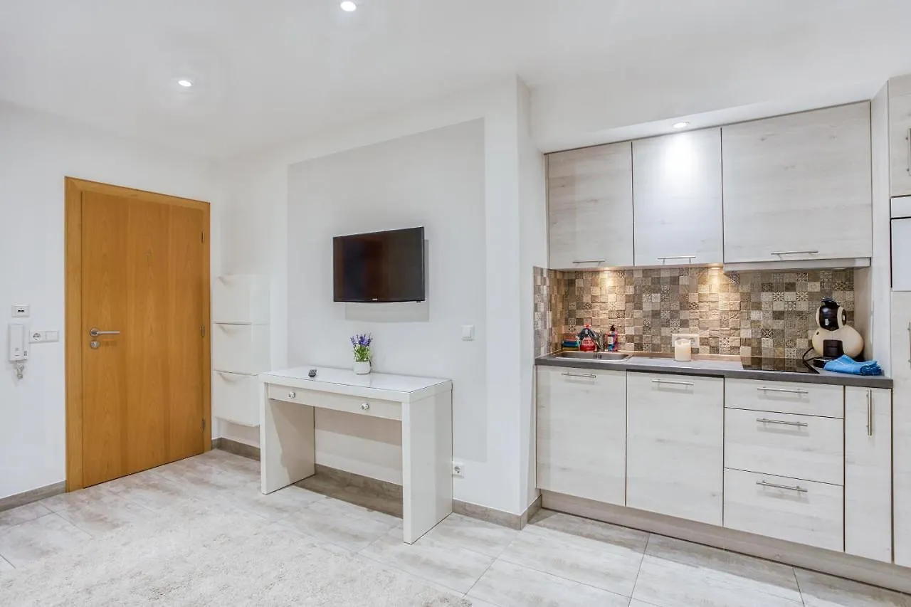 Rousegaeertchen Apartman Luxemburg Luxemburg